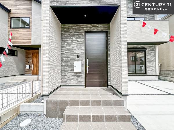 成田市橋賀台1丁目　2号棟
