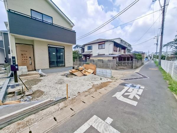 千葉市花見川区西小中台　１号棟