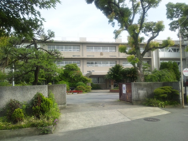 千葉市中央区寒川町　３号棟(千葉市立末広中学校)