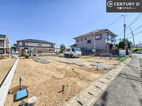 成田市並木町　E号棟