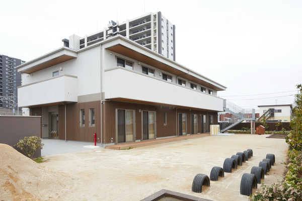 リーセントヒルズパークフロントB棟(エーワン緑が丘保育園)
