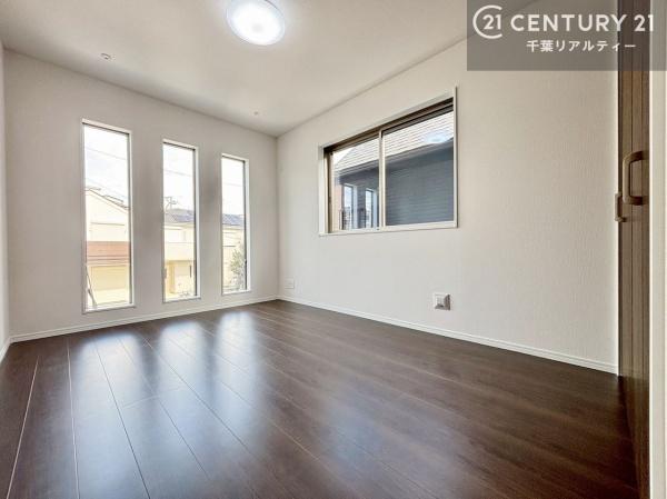 千葉市花見川区朝日ケ丘3丁目 1号棟(洋室)