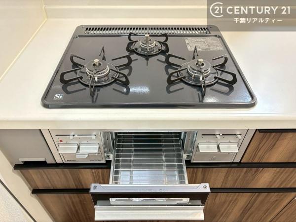 千葉市花見川区朝日ケ丘3丁目 1号棟(キッチン)