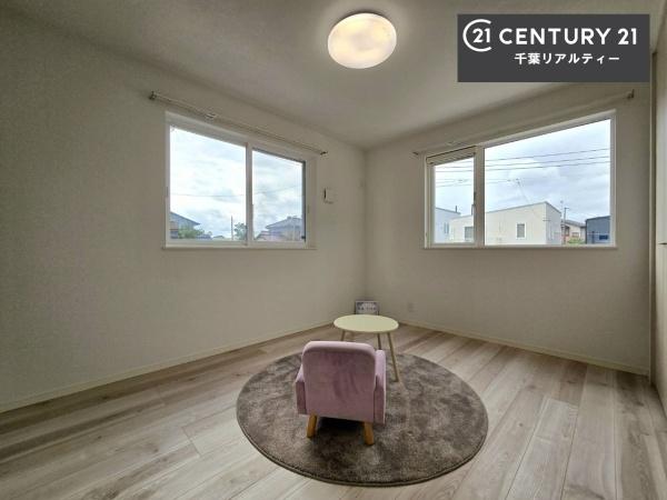 千葉市緑区土気町 104号棟(洋室)
