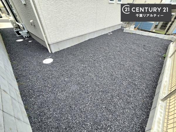 千葉市緑区土気町 104号棟(庭)