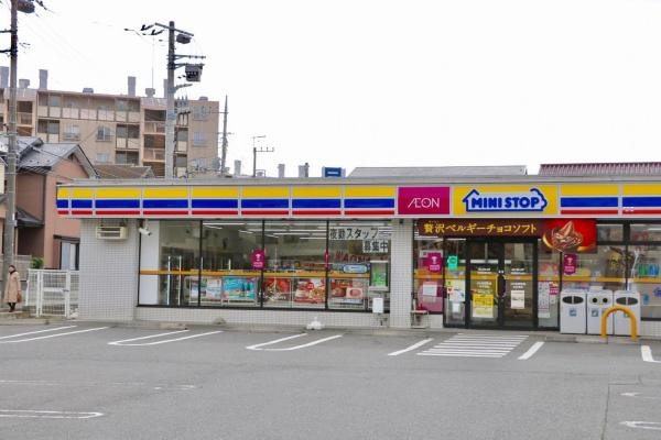 コープ野村夏見5号棟(ミニストップ船橋夏見台店)