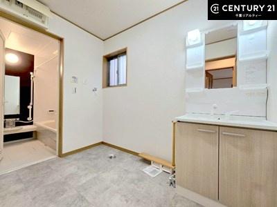 千葉市緑区誉田町1丁目の中古一戸建て(洗面台・洗面所)