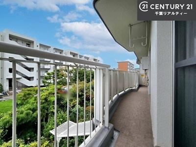 稲毛高浜南団地16号棟(バルコニー)