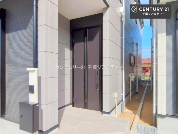 千葉市中央区寒川町３丁目　１号棟