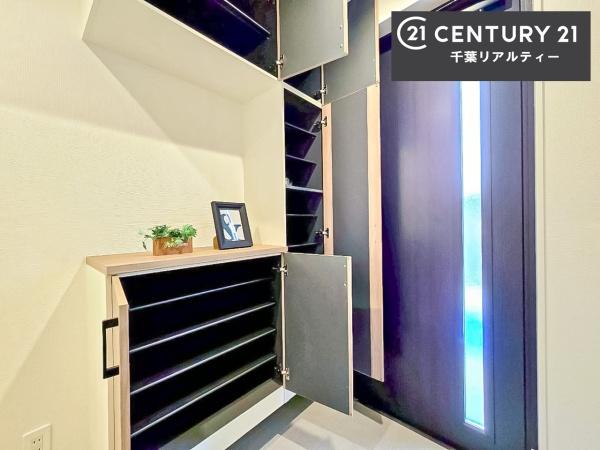 佐倉市臼井田 1号棟(玄関)