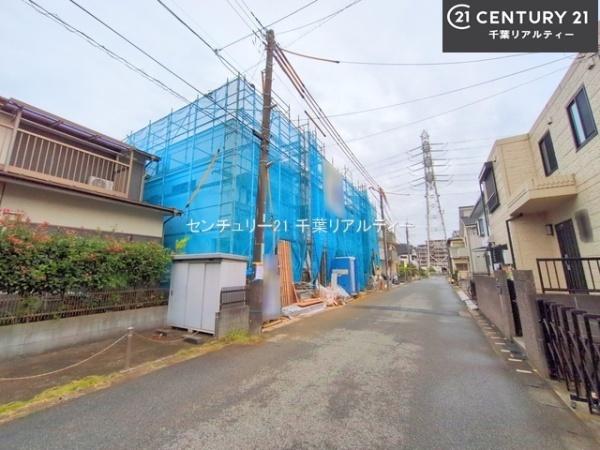 船橋市北本町2丁目 B号棟(前面道路含む現地写真)