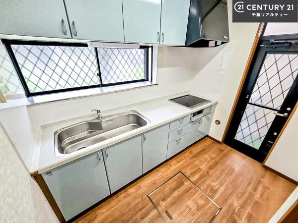 船橋市三山5丁目の中古一戸建て(キッチン)