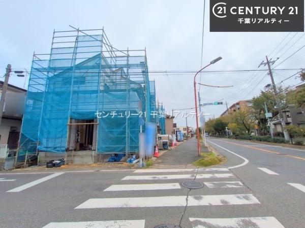 習志野市東習志野6丁目 1号棟(前面道路含む現地写真)