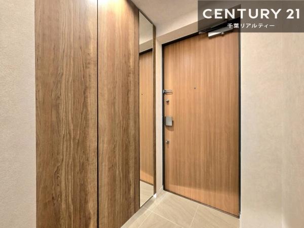 ワンダーベイシティSAZANサウスウイング(玄関)