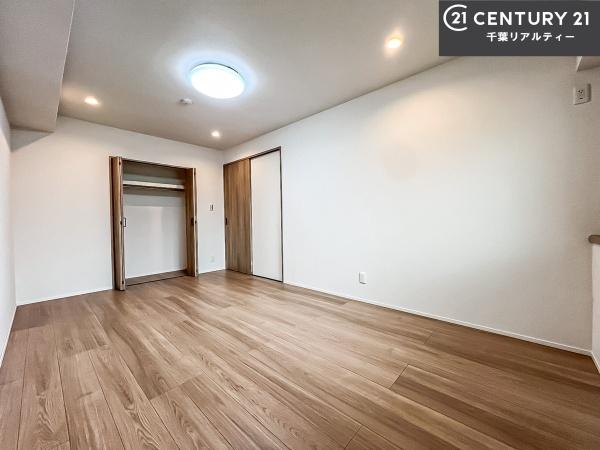 谷津パークタウン弐番街32号棟(寝室)