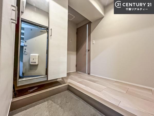 マープル津田沼スカイハイツB棟(玄関)