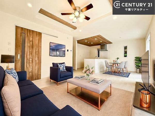 船橋市日の出1丁目 1号棟(リビング)