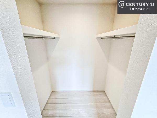 船橋市日の出1丁目 1号棟(収納)