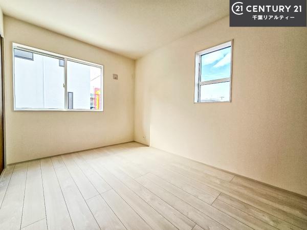 船橋市日の出1丁目 1号棟(洋室)