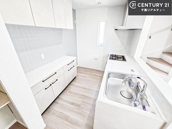 船橋市前原東4丁目(キッチン)