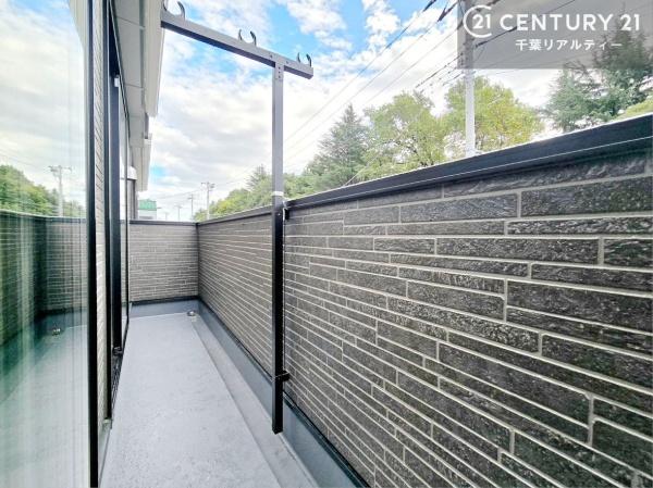 千葉市花見川区宮野木台 2号棟(バルコニー)