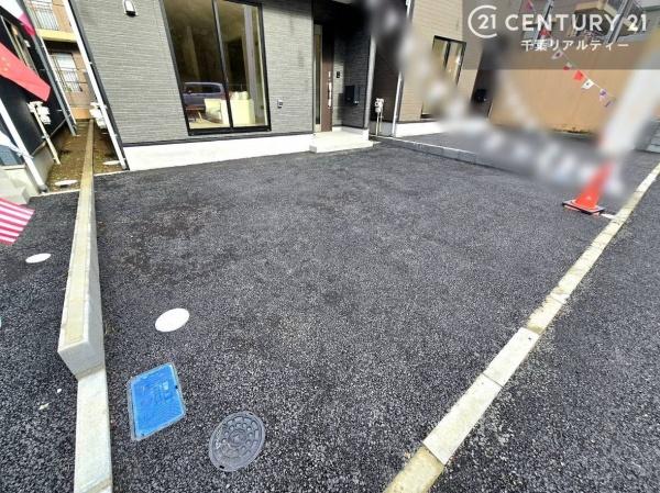 千葉市花見川区宮野木台 2号棟(駐車場)