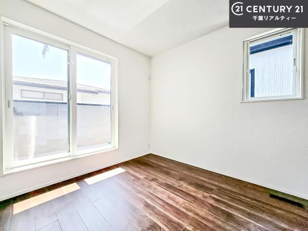 習志野市袖ケ浦1丁目(洋室)