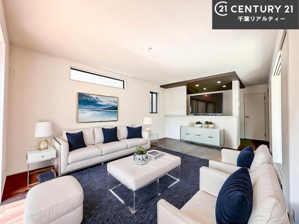 グラファーレ船橋市三山9丁目(リビング)