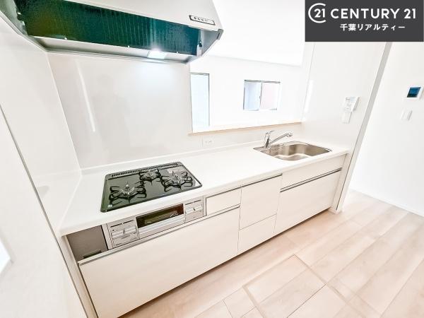 四街道市栗山 2号棟(キッチン)