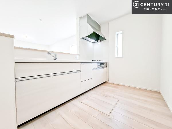 四街道市栗山 1号棟(キッチン)