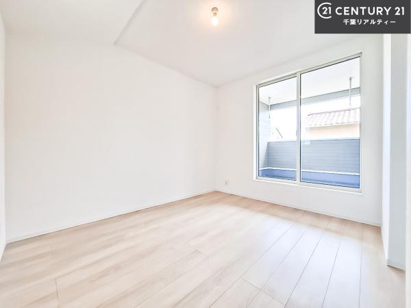 四街道市栗山 1号棟(洋室)