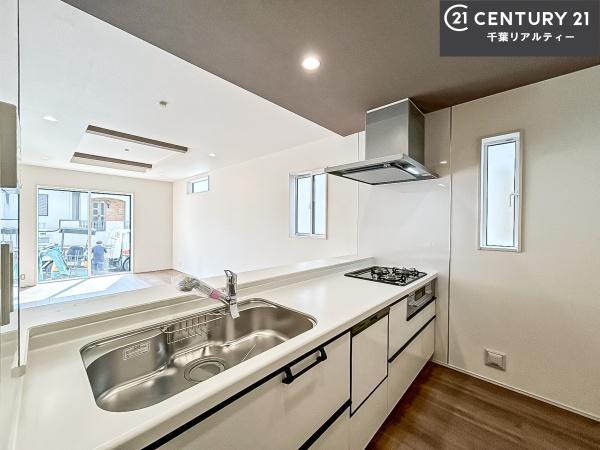 四街道市旭ケ丘4丁目　2号棟