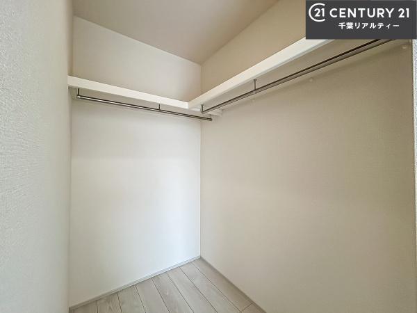 四街道市旭ケ丘4丁目 1号棟(収納)