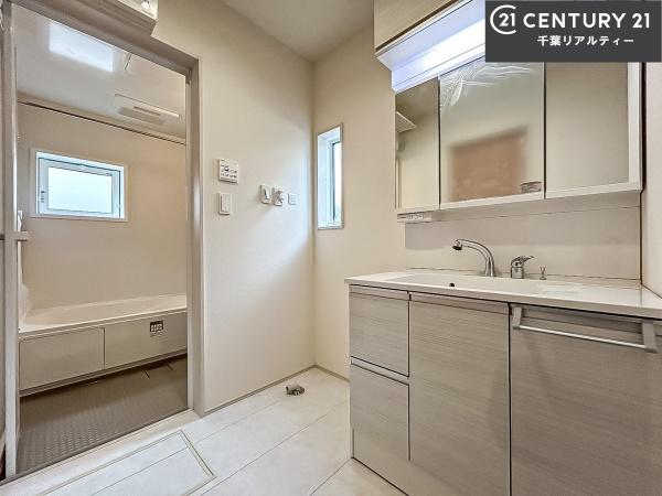 四街道市旭ケ丘4丁目 1号棟(洗面台・洗面所)