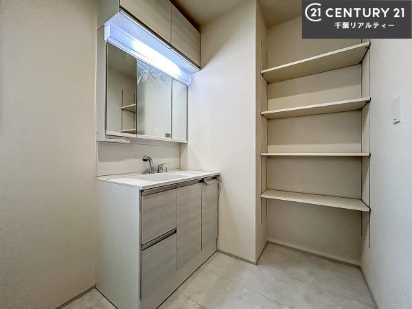 四街道市旭ケ丘4丁目 1号棟(洗面台・洗面所)
