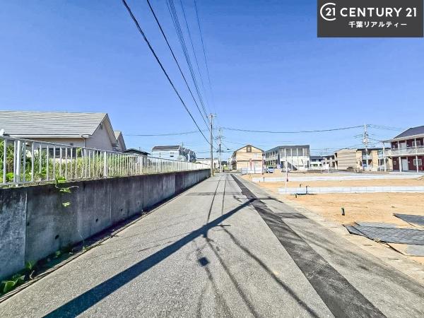 成田市並木町　E号棟