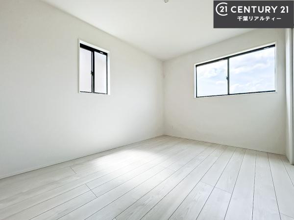 グラファーレ成田市玉造6丁目 1号棟(子供部屋)