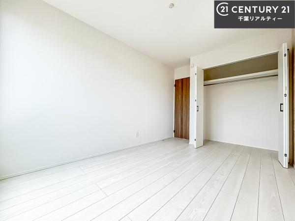 グラファーレ成田市玉造6丁目 1号棟(その他居室)
