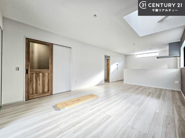 習志野市谷津3丁目(リビング)