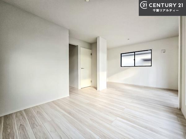 習志野市谷津3丁目(洋室)