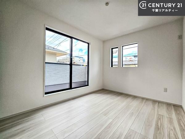 習志野市谷津3丁目(洋室)