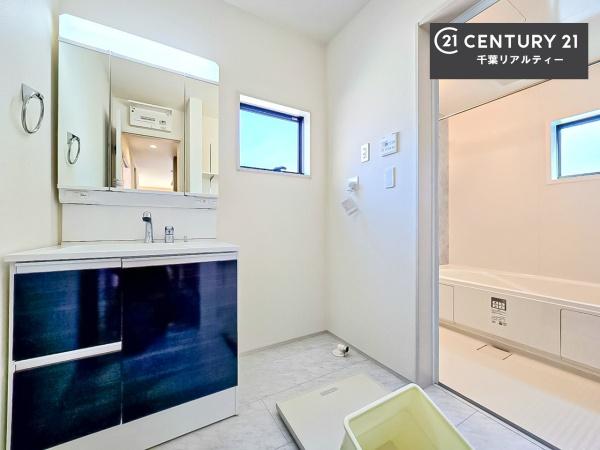 千葉市若葉区加曽利町　１号棟