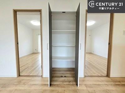 稲毛高浜南団地16号棟(収納)