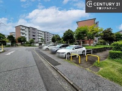 稲毛高浜南団地16号棟(駐車場)