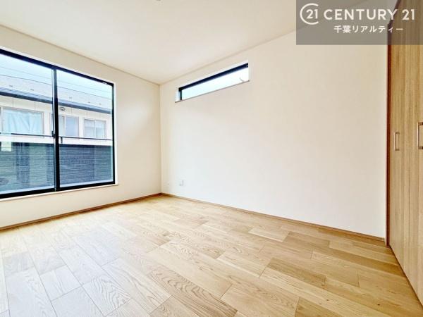 千葉市美浜区磯辺1丁目 B号棟(寝室)