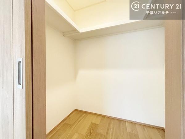 千葉市美浜区磯辺1丁目 B号棟(収納)