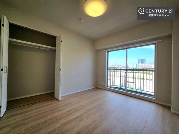 検見川ハウスD棟(寝室)