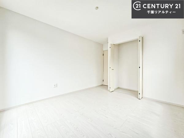 船橋市前原西6丁目 2号棟(寝室)