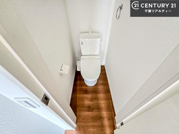 船橋市前原西6丁目 4号棟(トイレ)