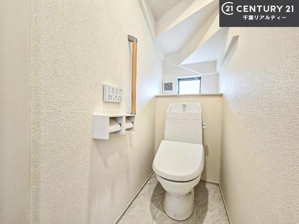 船橋市三山9丁目 A号棟(トイレ)